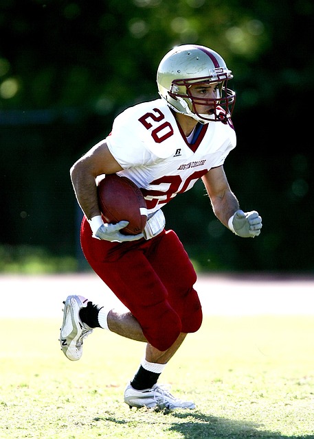 乐部背后的 乐部背后的